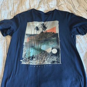 Men’s hurley T-shirt size medium